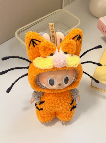 Labubu clothing Garfield cat set