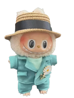 labubu clothing is the same style as G-Dragon's