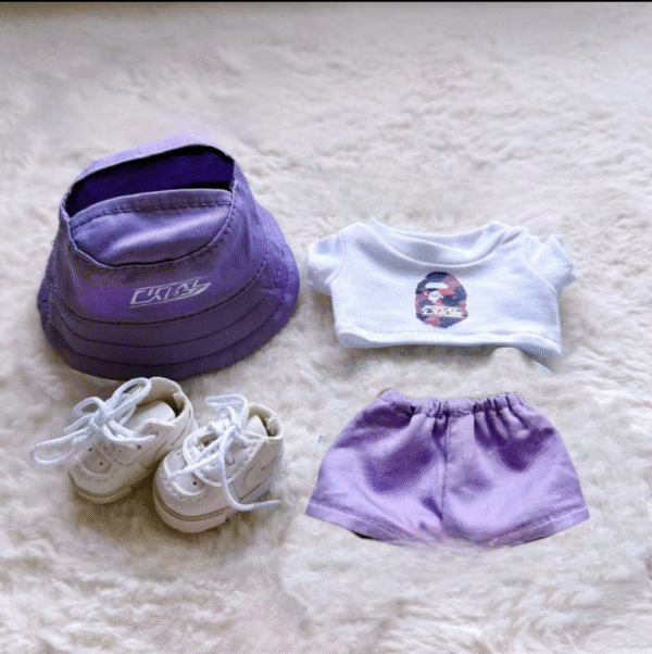 Labubu clothing JJ Lin 20th Final Lap concert costume