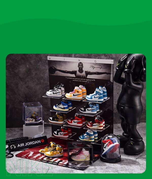 Labubu Shoe Display Props